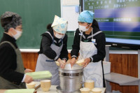 1128_給食準備９